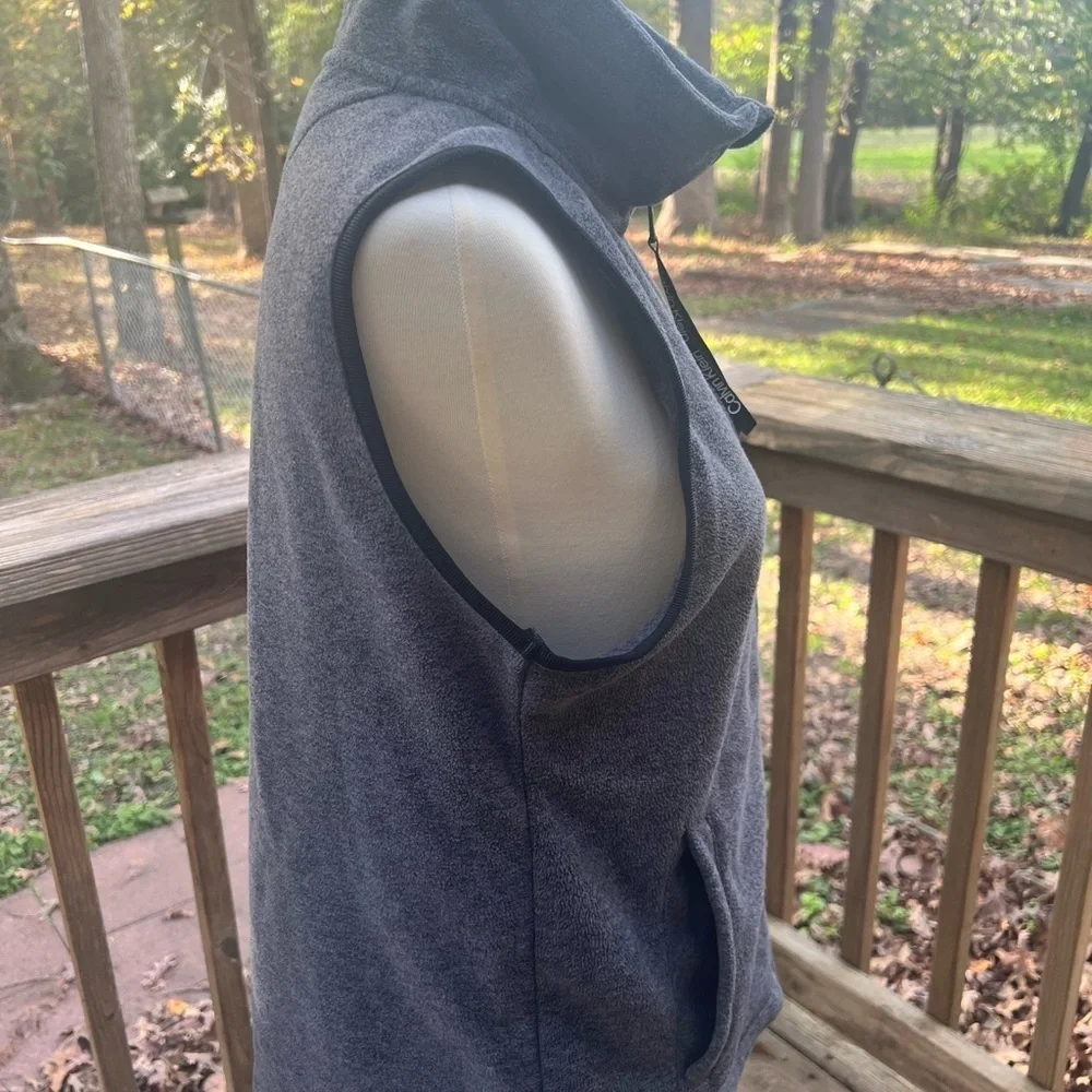Calvin Klein gray fleece Performance Vest